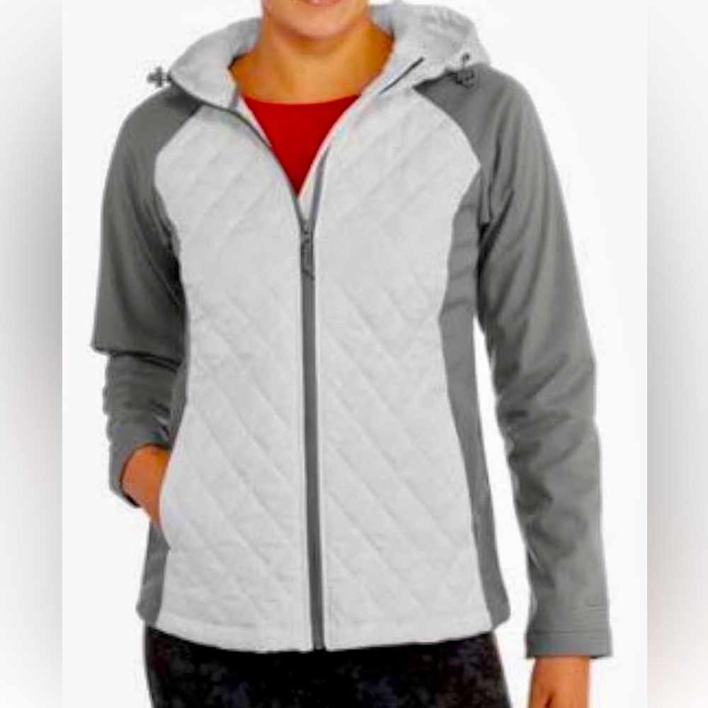 Free Tech lightweight jacket with hood and pockets